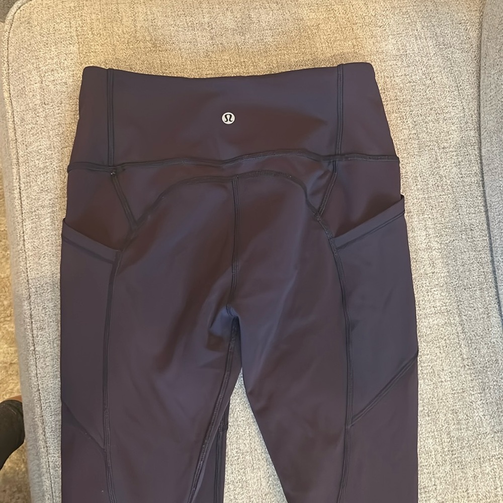 Lululemon 28” align leggings with pockets size 6 dark purple